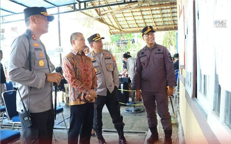 Jajaran Forkopimda Murung Raya pantau sejumlah TPS