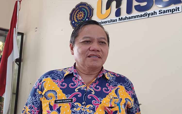 Kepala Dinas Kesehatan Umar Kaderi. (FOTO: DEWIP)