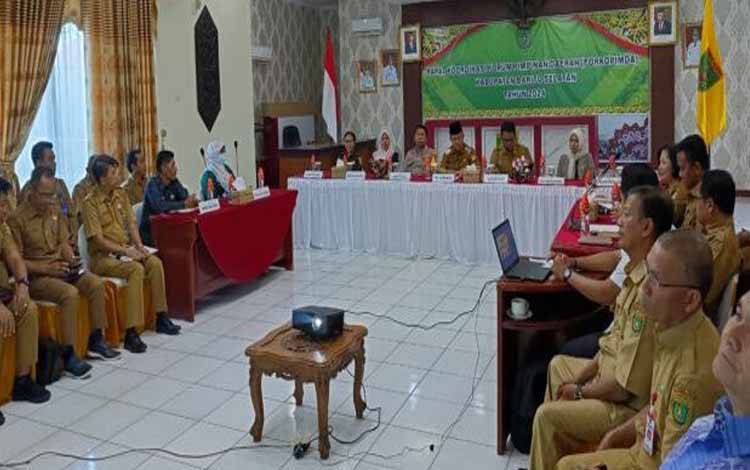 Pemkab Bersama Forkopimda di Barito Selatan Bahas 3 Isu Strategis. (FOTO : URIUTU)