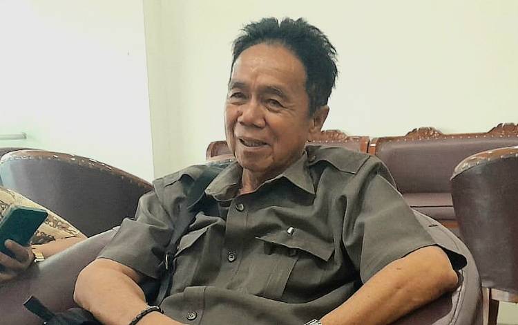 Anggota Komisi III DPRD Kalteng, Duwel Rawing. (FOTO: DONNY D)