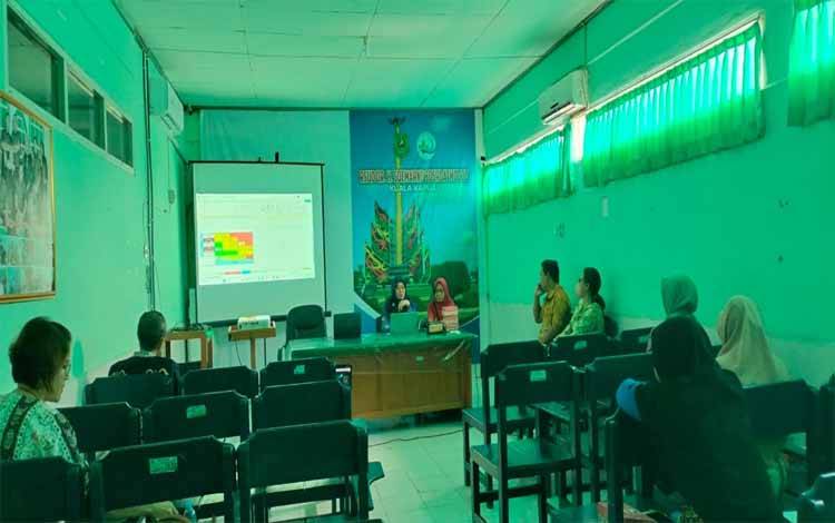 Suasana saat sosialisasi manajemen resiko kepada Manajemen RSUD Kapuas. (FOTO: IST)