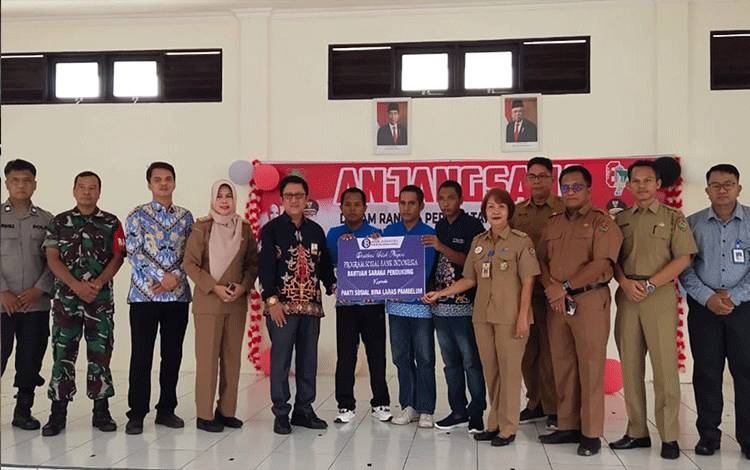 Penyerahan Bantuan Kepada Panti Sosial Bina Laras Pembelum,?Selasa, 14 Mei 2024. (FOTO: IST)