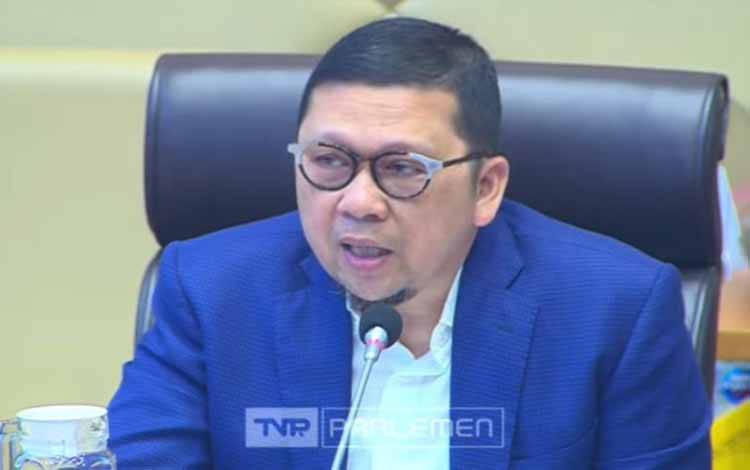 Ketua Komisi II DPR RI Ahmad Doli Kurnia di ruang rapat Komisi II DPR, Kompleks Parlemen, Jakarta, Rabu (15/5/2024). ANTARA/YouTube DPR RI