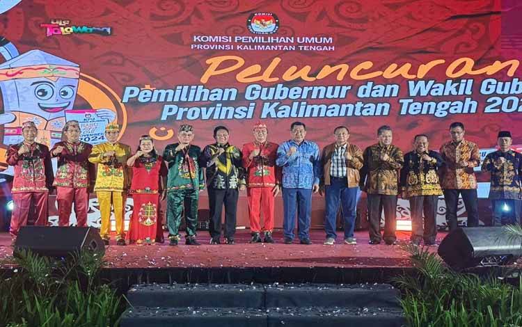 Peluncuran Pemilihan Gubernur dan Wakil Gubernur Kalimantan Tengah 2024 di Aula Kalawa Waterpark, Jumat malam, 17 Mei 2024. (FOTO: IST)