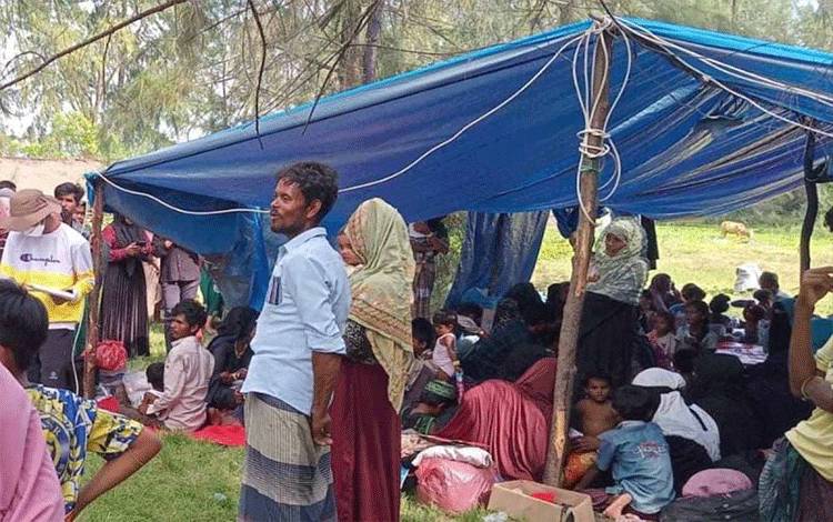 Arsip foto - Imigran Rohingya ditampung di tenda darurat di Pantai Kuala Parek, Sungai Raya, Kabupaten Aceh Timur ANTARA/HO-Pemkab Aceh Timur