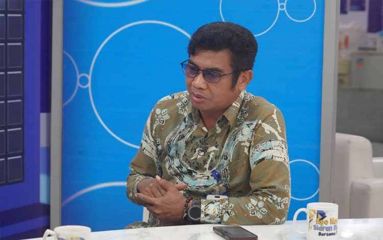 Kepala?Dinas Komunikasi Informatika, Persandian dan Statistik (Diskominfosantik) Kalteng-?Agus Siswadi?saat kegiatan dialog di Palangka Raya. (FOTO:RIZALDI)