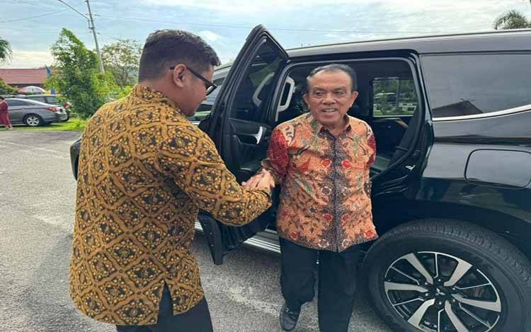 Wakil Ketua I DPRD Provinsi Kalteng,?Abdul Razak