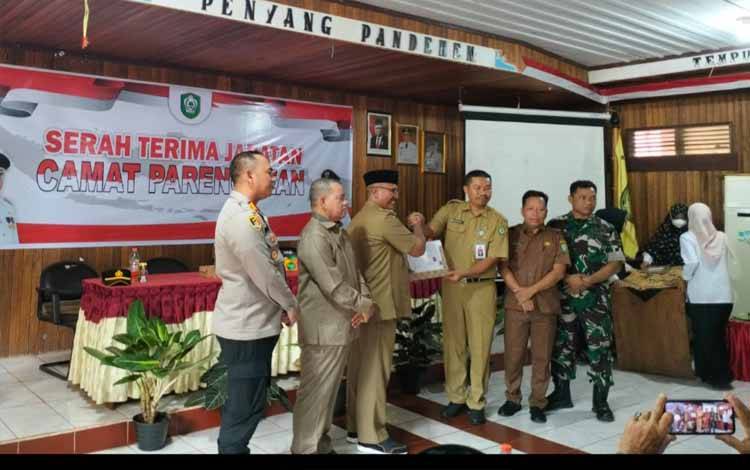 Serah terima jabatan Camat Parenggean, Senin, 15 Juli 2024. (FOTO: IST)