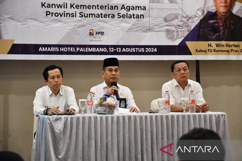 Kementerian Agama (Kemenag) Sumatera Selatan melatih bidang Humas Madrasah di wilayah itu teknik penulisan berita untuk meningkatkan informasi, program prioritas, dan kegiatan positif agar dapat tersosialisasi secara lebih massif dan maksimal kepada masyarakat. (ANTARA/ HO- Kemenag Sumsel)