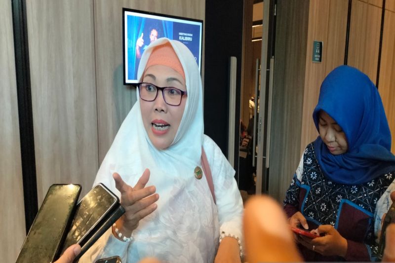 Kepala Dinas Kependudukan dan Pencatatan Sipil (Disdukcapil) Kulon Progo Aspiyah. ANTARA/Sutarmi