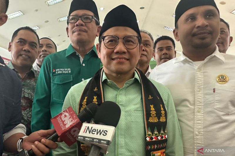Ketua Umum Partai Kebangkitan Bangsa Muhaimin Iskandar saat memberikan keterangan pers di Kantor DPP PKB, Jakarta, Kamis (15/8/2024). ANTARA/Rio Feisal