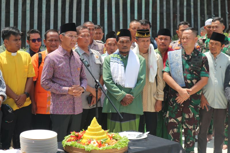 Kepala Sekretariat Presiden Heru Budi Hartono di Istana Garuda IKN, Kalimantan Timur, Jumat (16/8/2024). ANTARA/Rangga Pandu Asmara Jingga.