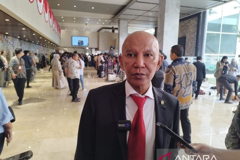 Ketua Badan Anggaran (Banggar) DPR RI Said Abdullah usai menghadiri Sidang Paripurna DPR RI Tahun Sidang 2024-2025 di Gedung MPR/DPR/DPD, Jakarta, Jumat (16/8/2024) (ANTARA/Bayu Saputra)