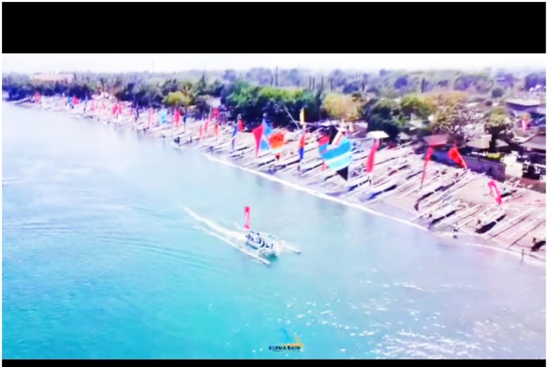 Layar tangkap video: Kegiatan Lomba Perahu Layar pada tahun 2023, di kampung nelayan Pondok Perasi, Kota Mataram, Provinsi Nusa Tenggara Barat. (ANTARA/HO-Dokumen Pribadi)