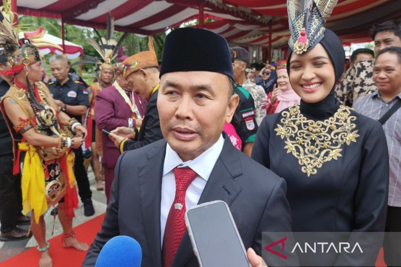 Gubernur Kalteng Sugianto Sabran. (ANTARA/Muhammad Arif Hidayat)