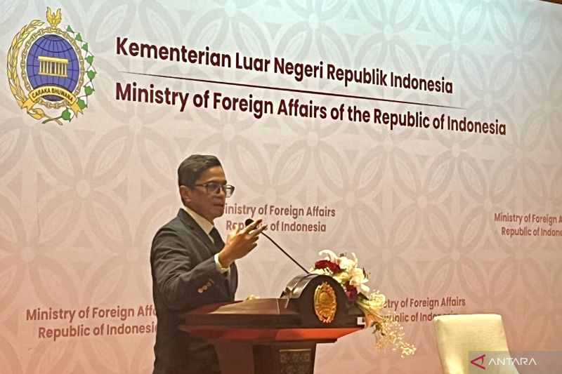 Deputy Foreign Minister Pahala Mansury delivering remarks during the 2024 Global General Assembly in Jakarta on Wednesday (August 21, 2024). (ANTARA/Nabil Ihsan)
