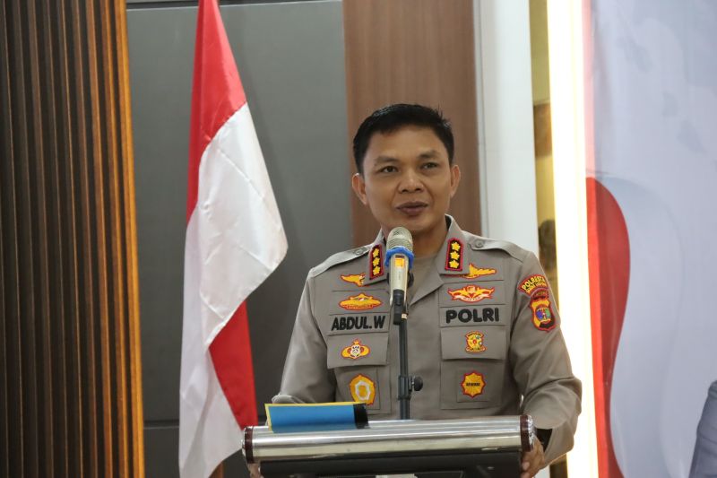 Kapolresta Bandarlampung Kombes Pol. Abdul Waras, di dalam kegiatan diskusi, saat memberikan sambutan di Mapolresta Bandarlampung, Kamis (22/8/2024). (ANTARA/HO-Polresta Bandarlampung)