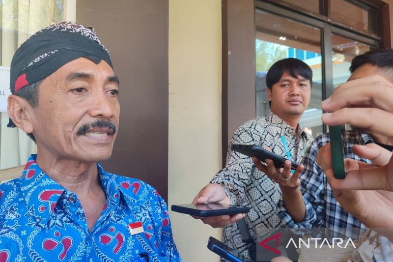 Kepala Dinas Dukcapil Kota Bengkulu Widodo (22/8/2024). ANTARA/Anggi Mayasari