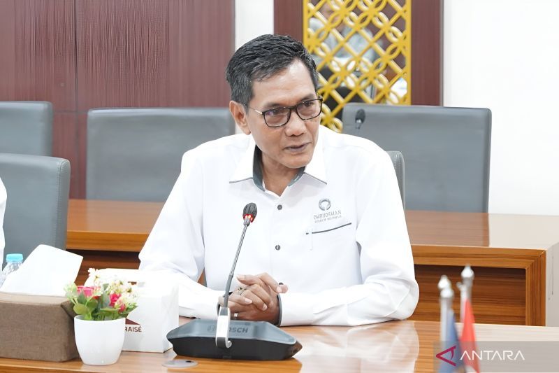 Anggota Ombudsman RI Johanes Widijantoro (ANTARA/HO-Ombudsman)