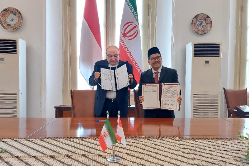 Arsip - Penandatanganan kerja sama Jaminan Produk Halal (JPH) antara Pemerintah Indonesia dengan Iran. ANTARA/HO-Kemenag.