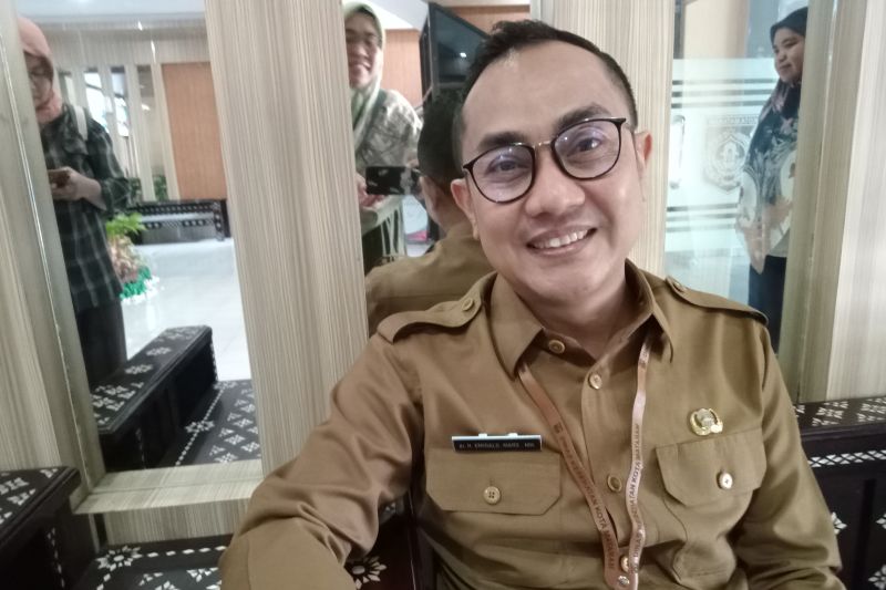 Kepala Dinas Kesehatan (Dinkes) Kota Mataram H Emirald Isfihan. (ANTARA/Nikomala)