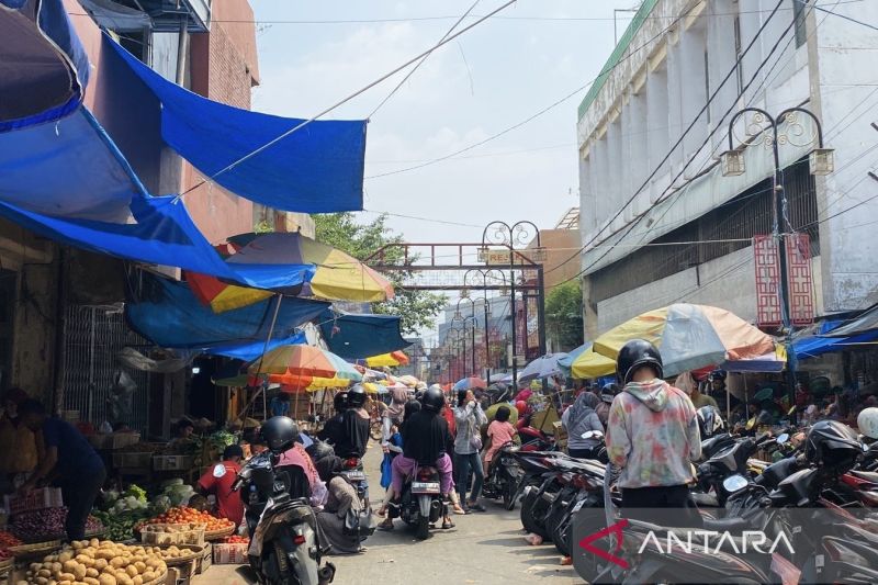 Salah satu sudut Jalan Pedati di kawasan Suryakencana, Kota Bogor. (ANTARA/Shabrina Zakaria)
