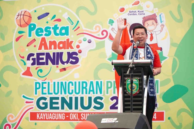 Kepala Badan Pangan Nasional (Bapanas) Arief Prasetyo Adi dalam peluncuran Gerakan Edukasi dan Pemberian Pangan Bergizi untuk Siswa (GENIUS) di Kayu Agung, Ogan Komering Ilir, Sumatera Selatan, Selasa (27/8/2024). ANTARA/HO-Humas Bapanas