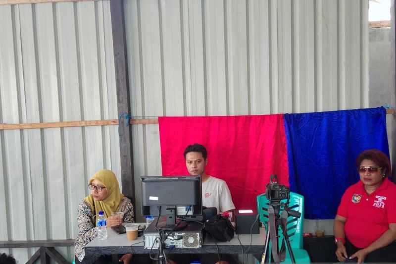 Suasana perekaman KTP-el di Jayapura, Papua. ANTARA/Yudhi Efendi