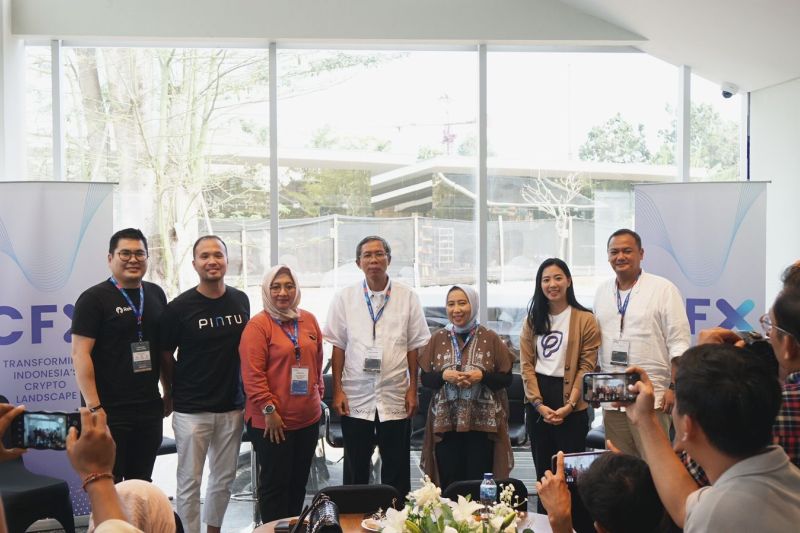 CFX mengadakan sesi sharing bersama Bappebti dan para anggotanya untuk membahas strategi penguatan ekosistem kripto di Indonesia. (ANTARA/HO-CFX)