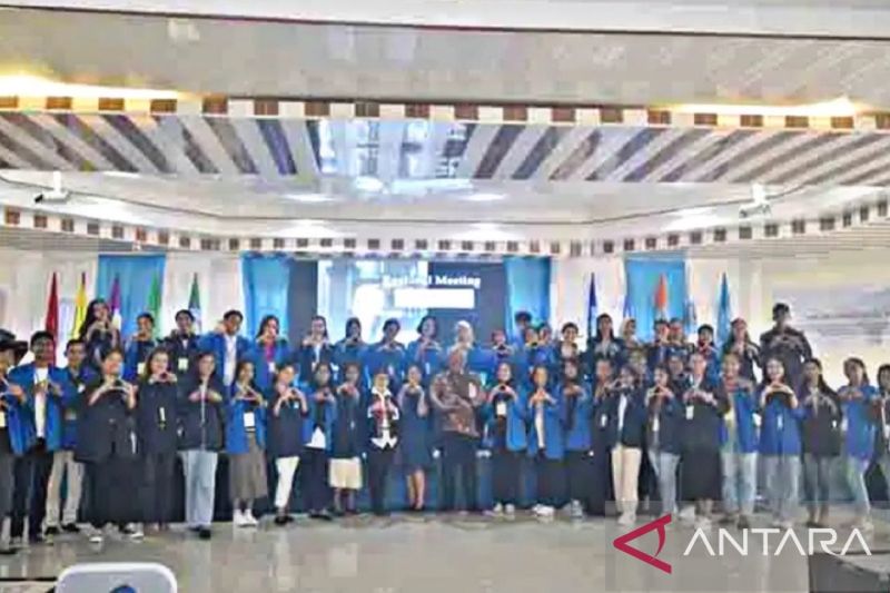 Pertemuan regional penerima beasiswa VDMI Maluku. ANTARA/HO-Unpatti