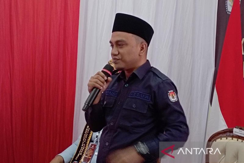 Ketua KIP Kota Banda Aceh Yusri Razali. ANTARA/M Haris SA