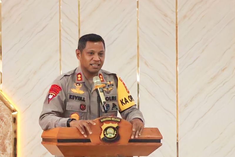 Kapolres OKU Timur AKBP Kevin Leleury. (ANTARA/Edo Purmana)