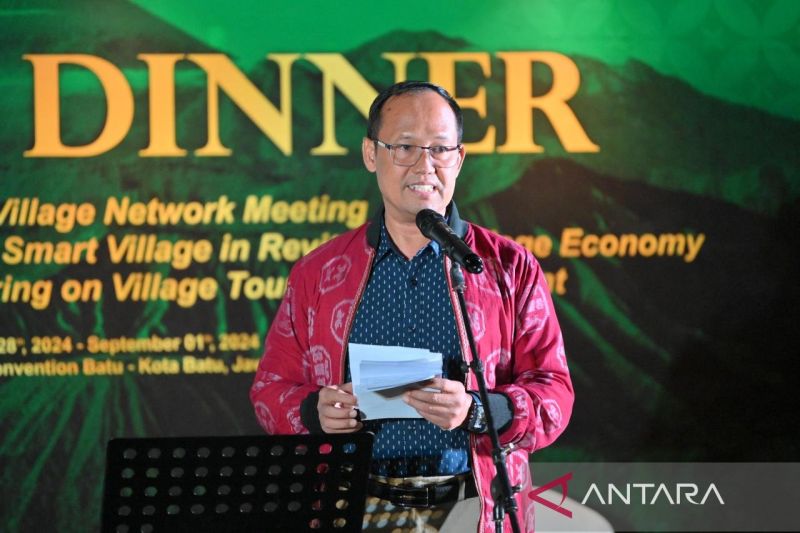 The Ministry of Villages, Development of Disadvantaged Regions, and Transmigrations Director General of Development of Disadvantaged Regions, Sugito, at the 2nd SOMRDPE and AVN Gala Dinner in Batu City, East Java on August 28, 2024. (ANTARA/Kemendes)
