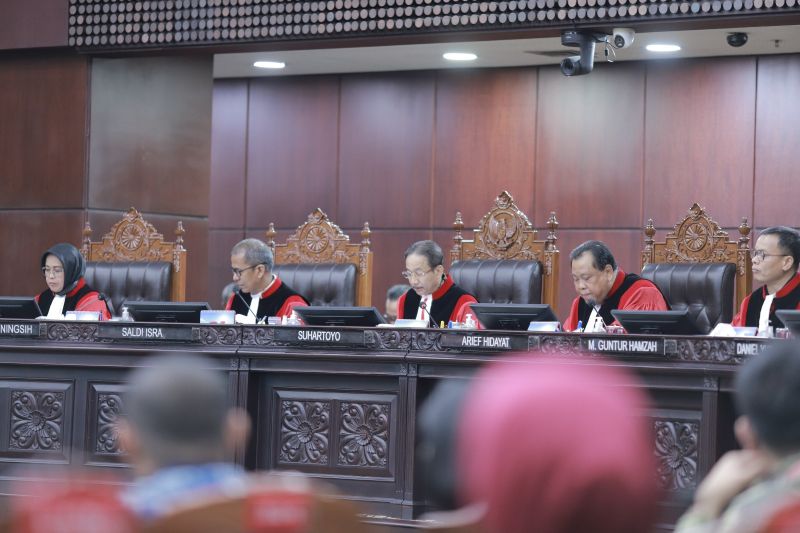 Sidang pengucapan putusan di Ruang Sidang Pleno Mahkamah Konstitusi (MK), Jakarta, Kamis (29/8/2024). Pada sidang tersebut, MK, salah satunya, membacakan amar Putusan Nomor 103/PUU-XXI/2023 terkait batas waktu pengajuan kompensasi bagi korban terorisme masa lalu. ANTARA/HO-LPSK.