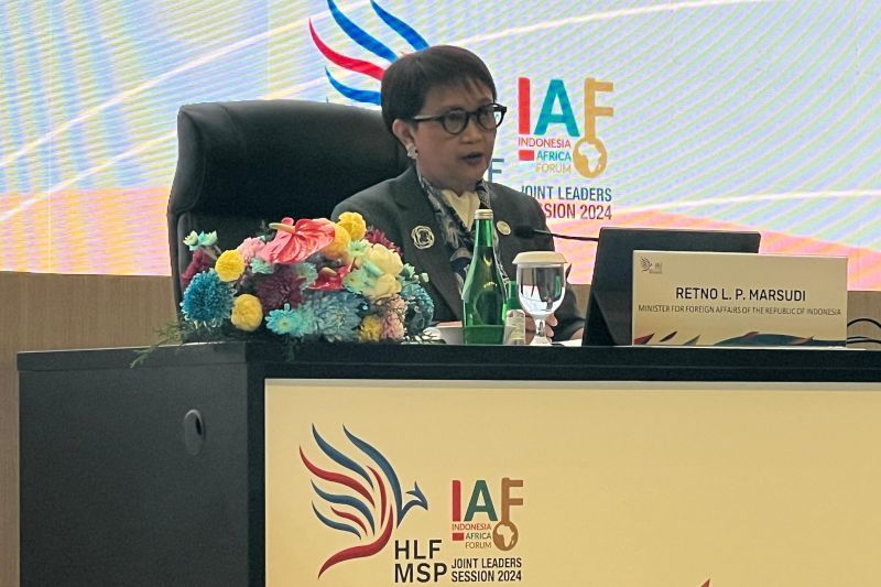 Menteri Luar Negeri Republik Indonesia Retno Marsudi memberi keterangan dalam konferensi pers yang digelar di sela-sela perhelatan Forum Tingkat Tinggi Kemitraan Multipihak (HLF MSP) dan Forum Indonesia-Afrika (IAF) ke-2 di Badung, Bali, Senin (2/9/2024). ANTARA/Putu Indah Savitri