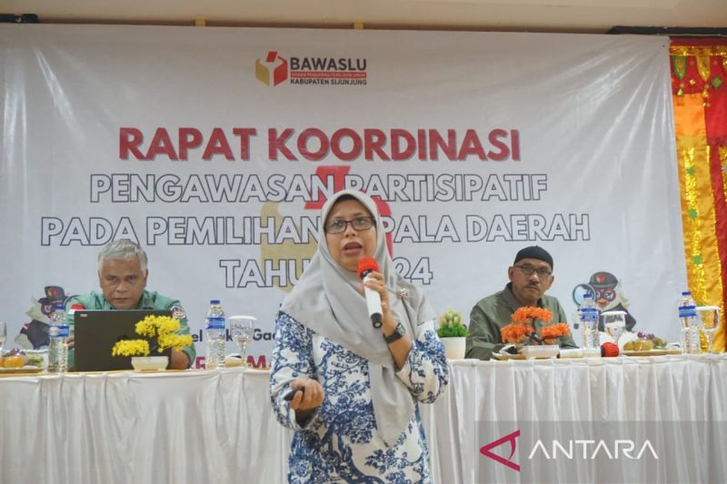 Akademisi dari Fakultas Ilmu Sosial dan Ilmu Politik (Fisip) Universitas Andalas (Unand) Sumatera Barat (Sumbar) Dewi Anggraini. ANTARA/HO-