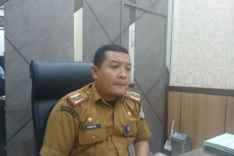Kepala Bidang Pengadaan, Pemberhentian, dan Informasi BKPSDMD Kota Jambi, Andika di Jambi, Selasa (3/9/2024). ANTARA/Tuyani.