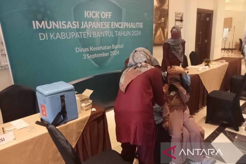 Acara "Kick Off Imunisasi Japanese Enchepalitis" oleh Dinas Kesehatan Kabupaten Bantul Daerah Istimewa Yogyakarta. Selasa (3/9/2024). (ANTARA/Hery Sidik)