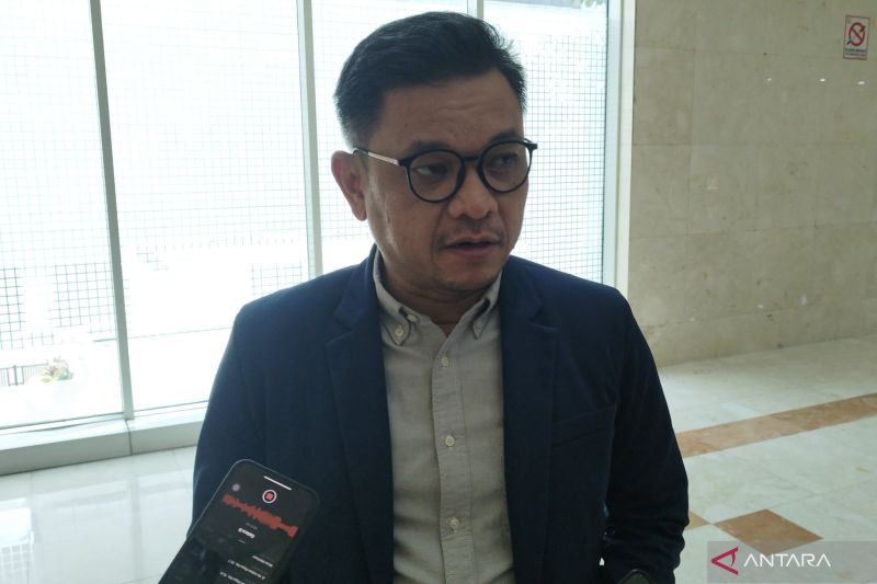Wakil Ketua Komisi VIII DPR RI Ace Hasan Syadzily di Kompleks Parlemen, Jakarta, Rabu (4/8/2024). ANTARA/Bagus Ahmad Rizaldi