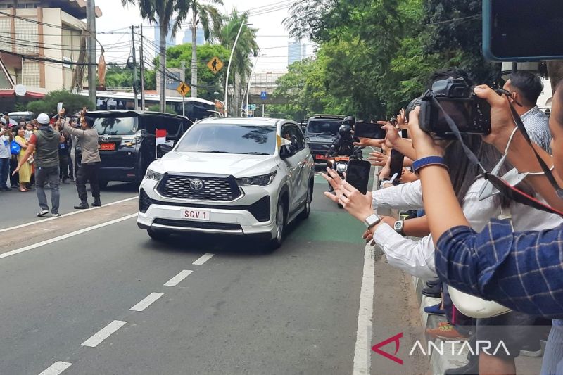 Kedatangan Paus Fransiskus ke kantor KWI, Jakarta pada Kamis (5/9/2024). (ANTARA/Chairul Rohman)