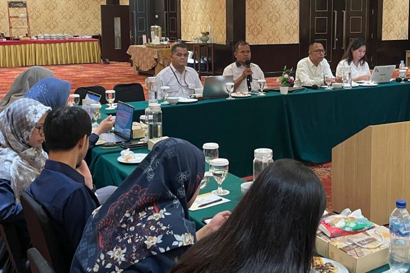 Suasana rapat penyusunan rekomendasi kebijakan dekonsentrasi dan tugas pembantuan di salah satu hotel, Jakarta, Rabu (4/9/2024). ANTARA/HO-Puspen Kemendagri