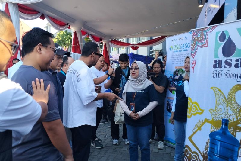 Staf Khusus III Menteri BUMN, Arya Sinulingga saat hadir dalam ajang Karya Nyata Festival (KNF) Volume 10 di Kota Batu. (ANTARA/HO-PJT I)