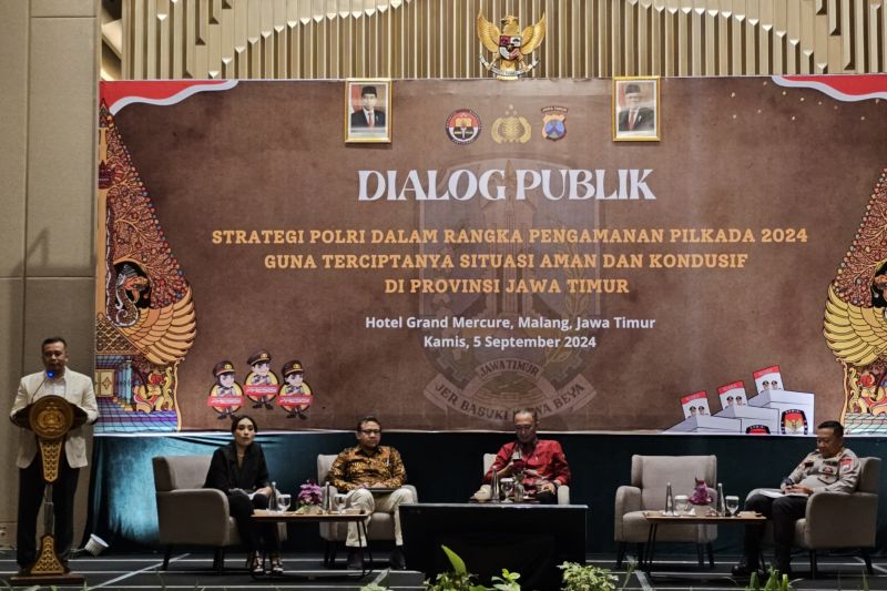 Polri menyelenggarakan dialog publik bertajuk "Strategi Polri Dalam Rangka Pengamanan Pilkada 2024 Guna Terciptanya Situasi Aman dan Kondusif Di Provinsi Jawa Timur", di Kota Malang, Jawa Timur, Kamis (5/9/2024). ANTARA/Ananto Pradana.