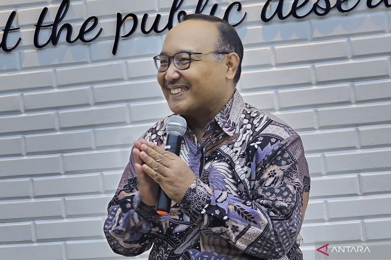 Direktur Ekonomi Digital Kementerian Komunikasi dan Informatika Bonifasius W Pudjianto di Kantor Kementerian Komunikasi dan Informatika, Jakarta Pusat, Jumat (6/9/2024) (ANTARA/Livia Kristianti)