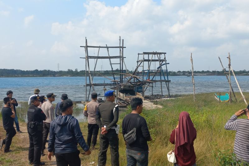 Aktivitas penambangan bijih timah ilegal di kawasan Marbuk, Jumat (6/9/2024). ANTARA/Ahmadi