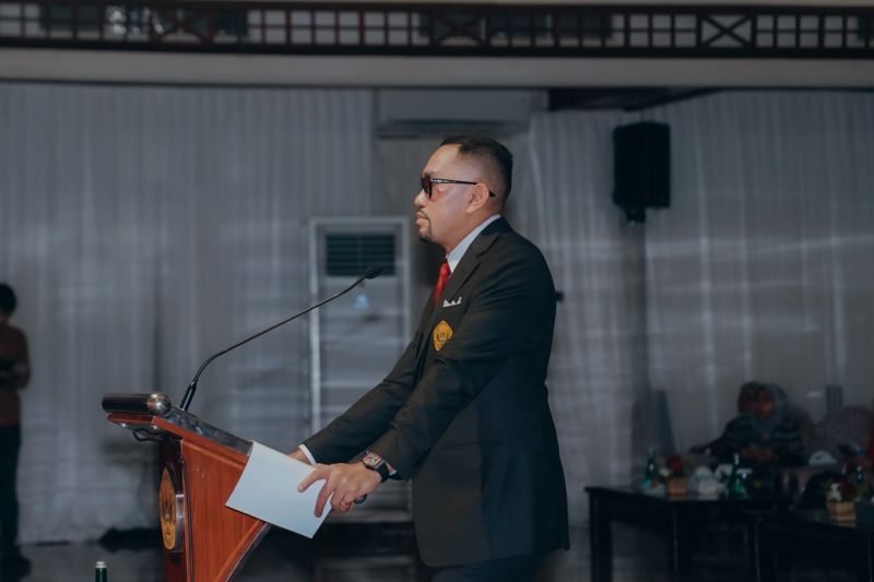 Wakil Ketua Komisi III DPR RI Ahmad Sahroni saat sidang doktor di Universitas Borobudur Jakarta, Minggu. ANTARA Foto/Ho-Haifa Inayah (1)