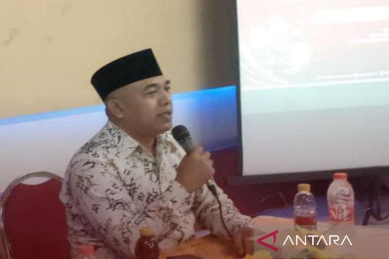 Komisioner KPU Pamekasan Mohammad Halili (ANTARA/ HO-KPU Pamekasan)