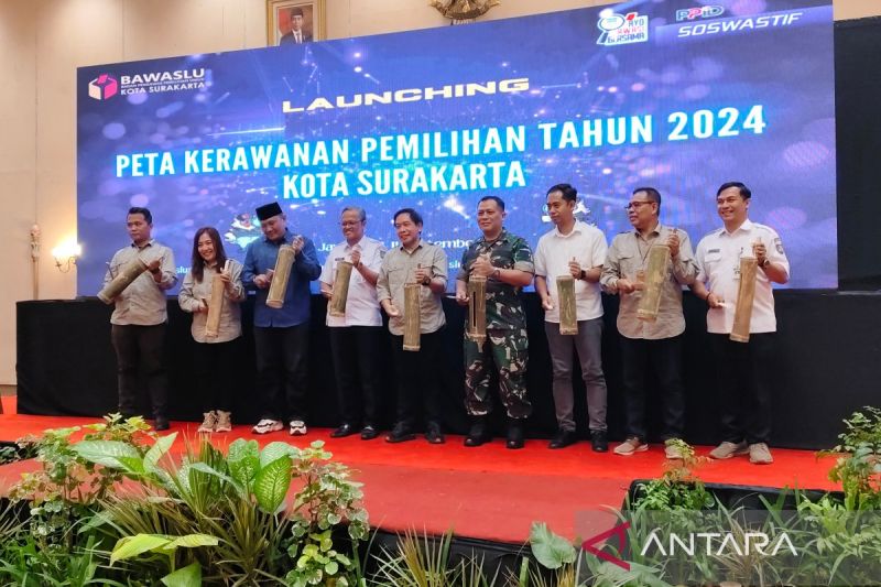 Peluncuran peta kerawanan pemilihan tahun 2024 Kota Surakarta di Solo, Jawa Tengah, Rabu (11/9/2024). ANTARA/Aris Wasita