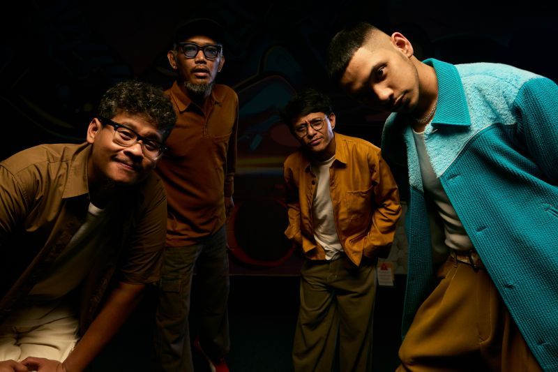 Penyanyi hip-hop Basboi berkolaborasi bersama grup musik rock The Adams dalam single terbaru "Itu Aku" yang akan dirilis pada 13 September 2024. (ANTARA/HO-Dominion)