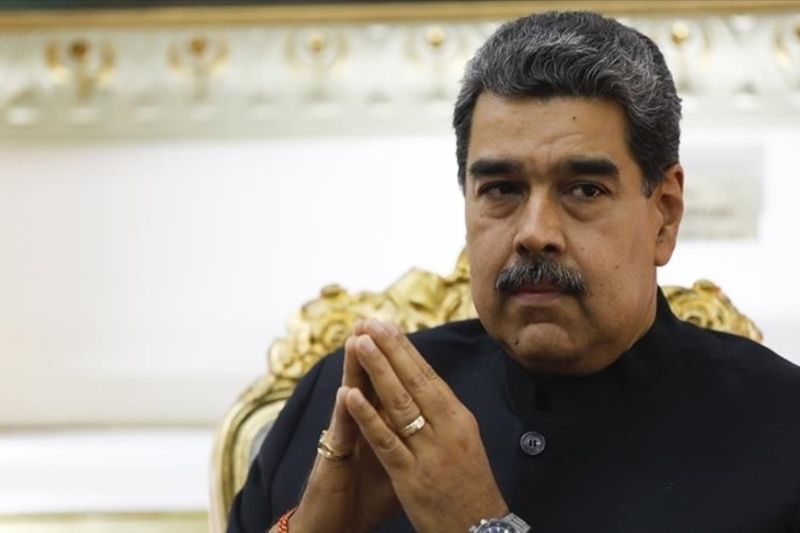 Karakas menarik pulang duta besarnya untuk melakukan konsultasi dan memanggil kepala misi diplomatik Spanyol di Venezuela setelah Menteri Pertahanan Spanyol, Margarita Robles, menyebut pemerintahan Presiden Nicolas Maduro sebagai kediktatoran, kata Menteri Luar Negeri Venezuela Yvan Gil pada Jumat (13/9/2024). ANTARA/Anadolu/py